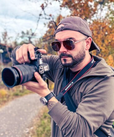 IMG_4842 Професионален фотограф Калин Ванчев по време на фотосесия – KVShot Photography, Швеция